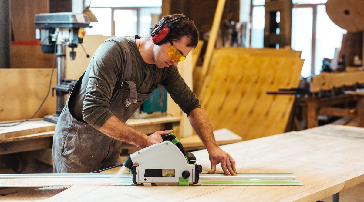 Tipps für Handwerker: Massagegeräte bei schwerer körperlicher Arbeit